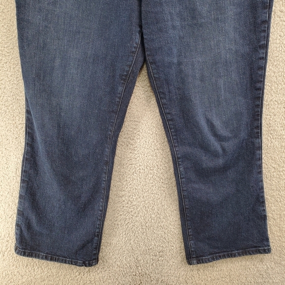 A New Day Jeans Bootcut High Rise Dark Wash NWT Womens - Picture 3 of 12